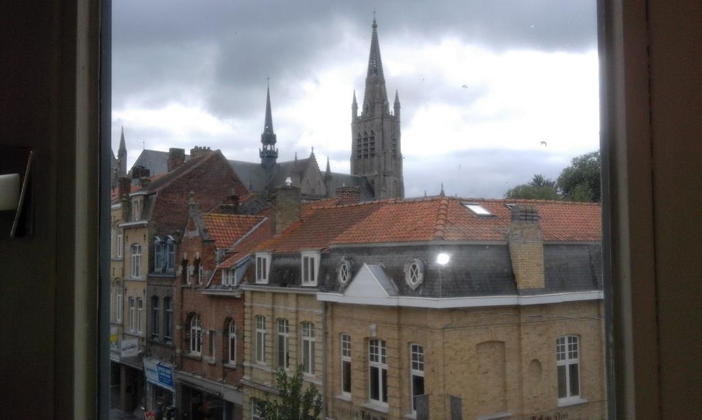 De Heerlyckheid Hotel Ypres Esterno foto